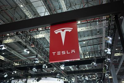 Is Tesla Stock Underperforming the S&P 500?